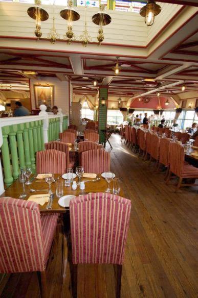 Island View Hotel Malahide Bagian luar foto